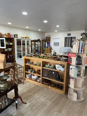 Blue Betty’s Vintage & More