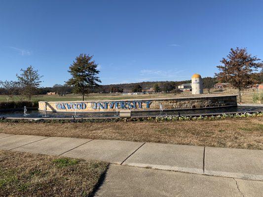 Oakwood Adventist Academy