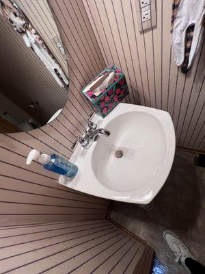 Heathers Happy Homes Cleaning