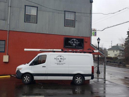 New West Contractors