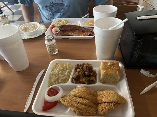 The Brown Bag Restaurant