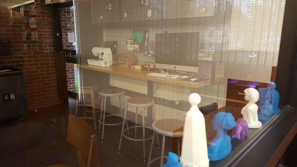 Sewing machine and 3D printer