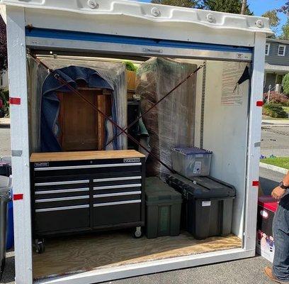 Not only is hiring professional movers the first-class way to go, but experience really does make the moving process go more smoothly.