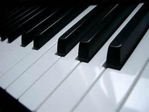 Gregory Smith Piano Tuning