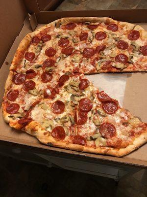 18" pep, mushroom and onion