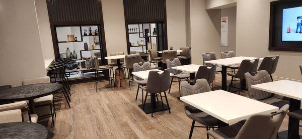 breakfast seating area