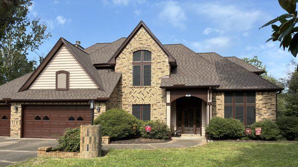 AAE Roofing & Construction