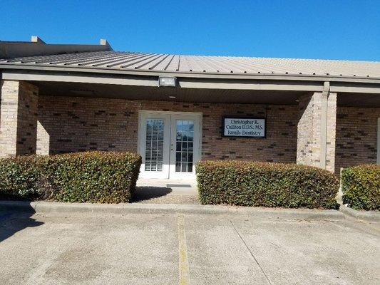 Our office, the end unit of a 4 unit office group at 1613 Jimmie Davis Hwy, Suite 1
Bossier City,La