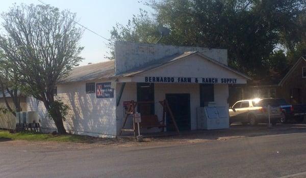Bernardo Farm & Ranch Supply