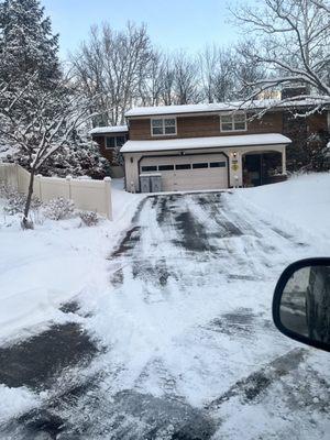 Medina's Lawn & Snow