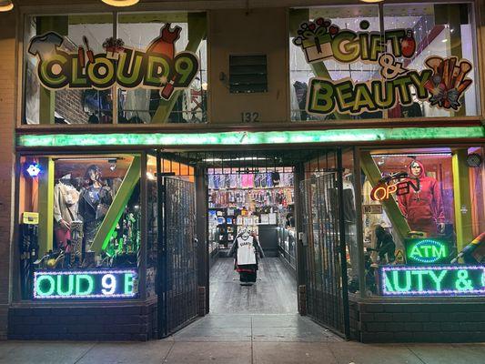 Cloud 9 Beauty & Gifts Shop