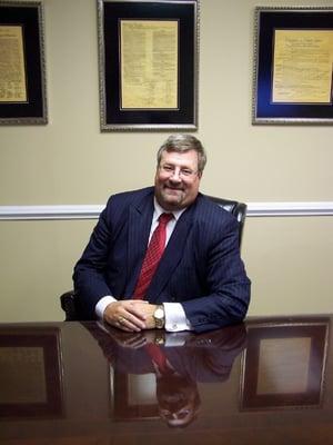 Thomas J Robl