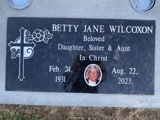 Family headstone