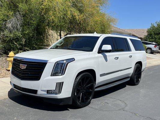 Avondale Auto Center