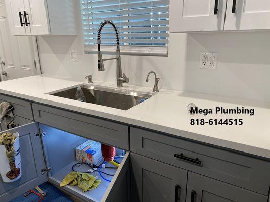 Mega Plumbing