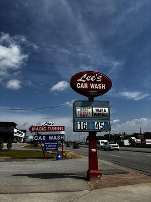 Lee's Magic Tunnel Car Wash-South