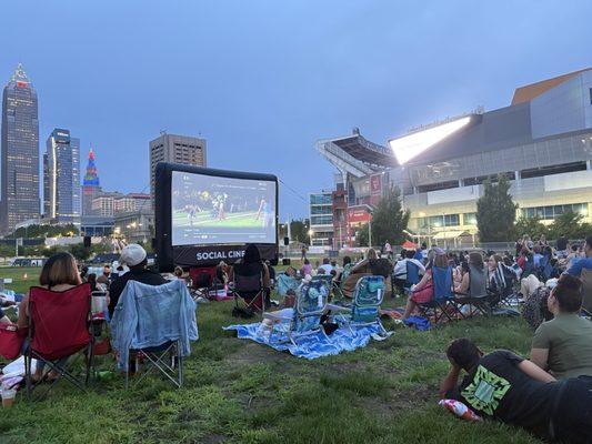 Thursday, 26 June 2025 (Legally Blonde, movie in a park)