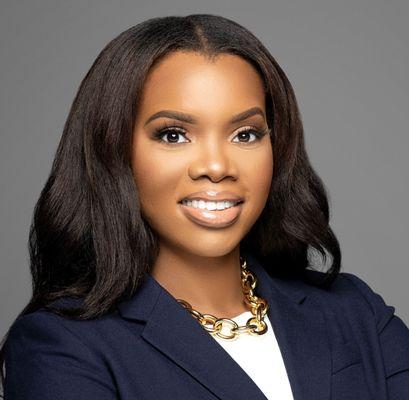 Roe Iyoha, Real Estate Professional