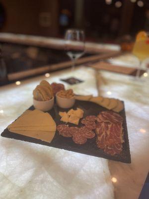 T Squared Tees & Taps LLC