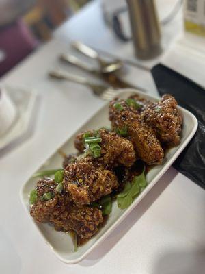 Big Buzz Chicken Wings