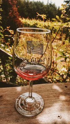 Lopez Island Vineyards