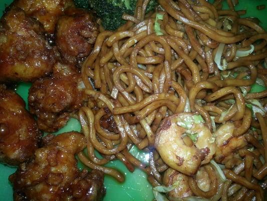 Orange chicken and Shrimp Lo Mein