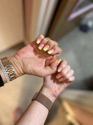 Matching ombré nails with my friend