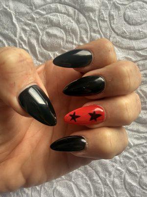 Suri Nails