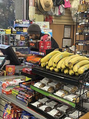 Shady Sighn is his name.