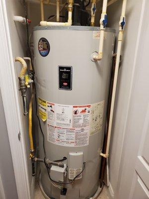 This big fat water heater tank took up about 4 square feet. Space is a commodity in Old Town Alexandria!