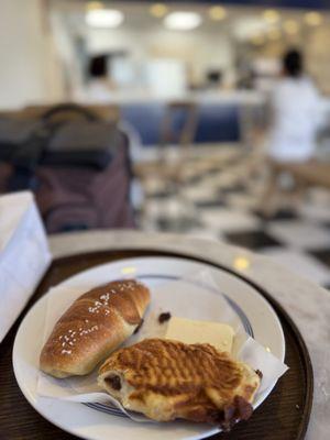 Ecclesia Bakery & Cafe