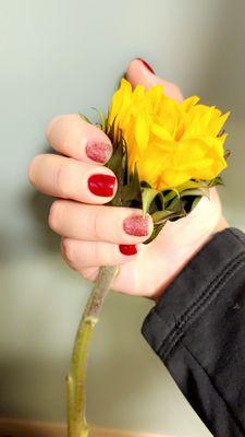 My nail tech is Diana, she is the best! Love coming to her! Always a pleasant time. This place is very clean.