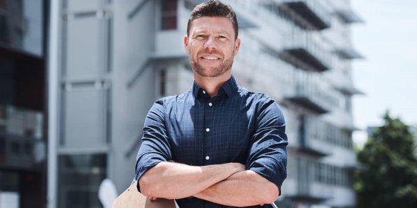 START YOUR OWN ROOF CLEANING FRANCHISE.