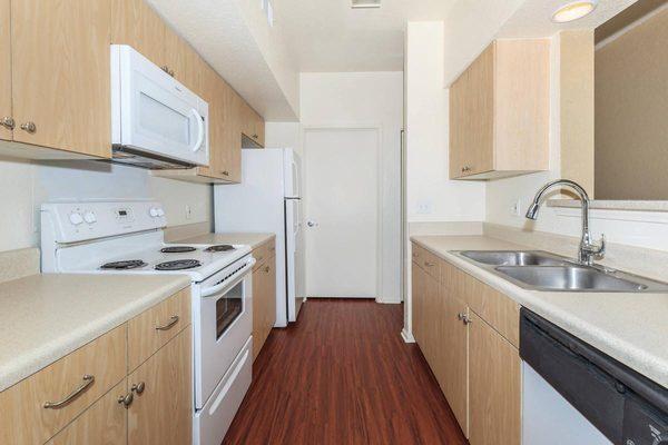 Arbours At Garden Grove