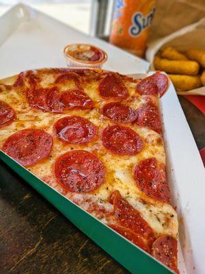 Triano's Pizza