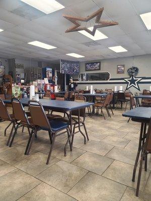 Dining area, fun and clean.