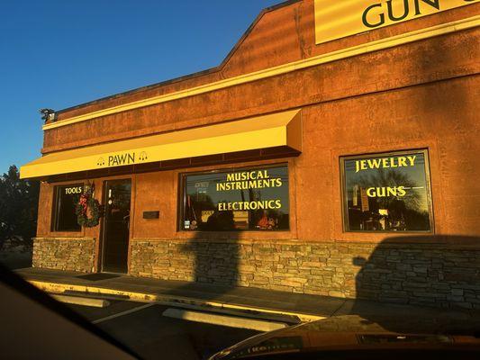 Simpsonville Gun & Pawn