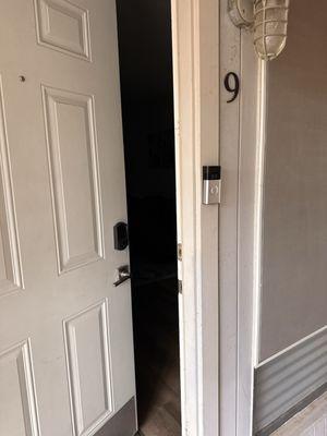 Unit door Schlage keypad unlocked no damage
Lock pick