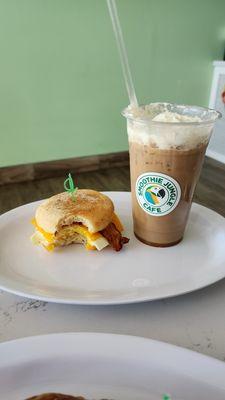 Smoothie Jungle Cafe