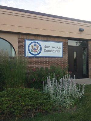 Novi Woods Elementary