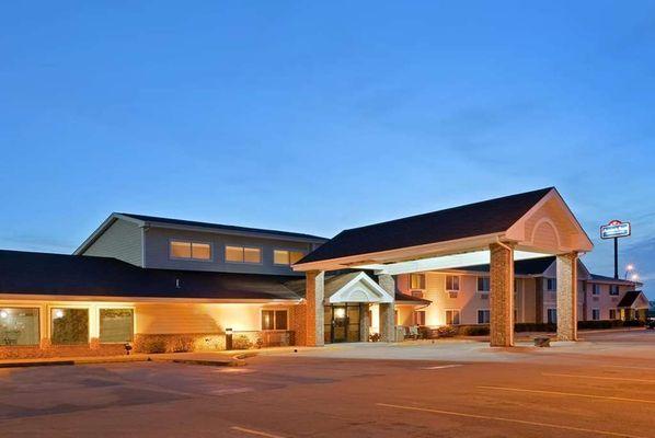 AmericInn by Wyndham Iron River