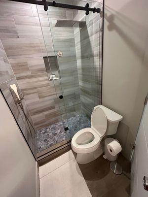 Yacky's and Lisbeth Cleaning services