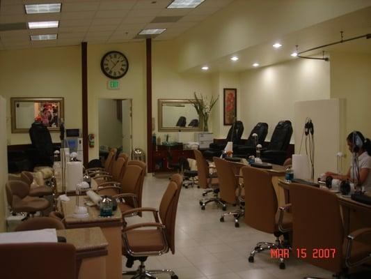 ProfessioNail Salon and Day Spa