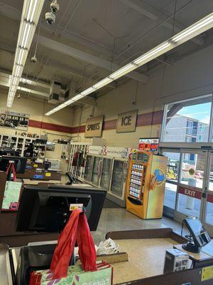 Where are your cashiers ?