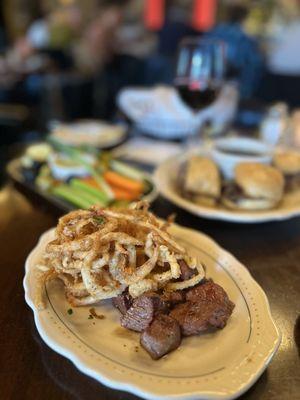 Tavern Steak Bites & Onion Rings
