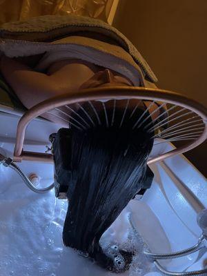 Luvinage Medical Skin & Head Spa