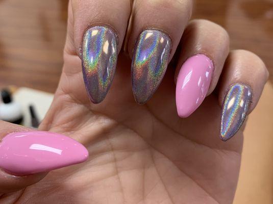 Ladies at pearl nails rock ! Never disappointed !