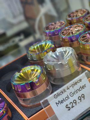 4 piece dry herb grinder for cbd, delta-8 flower
