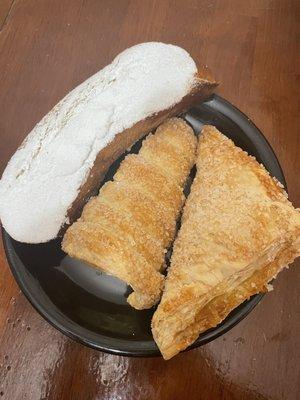 La Artesa Bakery and Taqueria