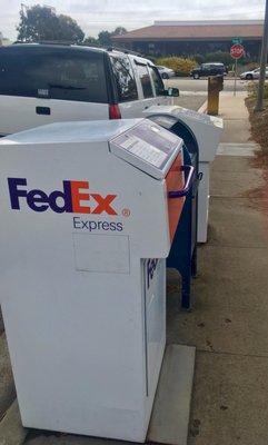 Fedex Drop Box